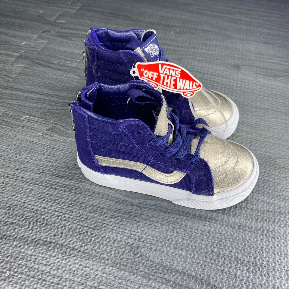 Never wore toddler size 7 vans